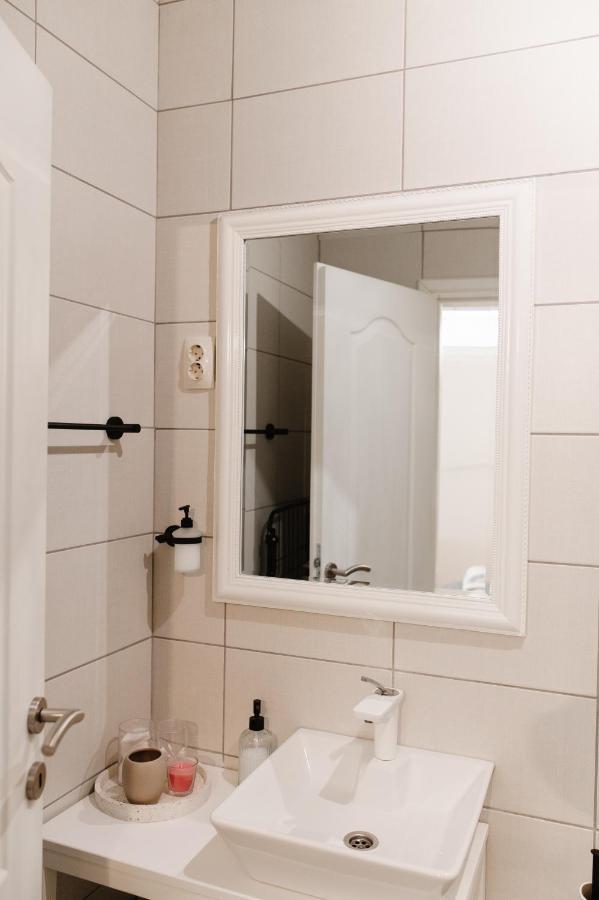 Studio Apartment Bohemia Мостар Екстер'єр фото